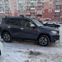 Toyota RAV4 2.0 MT, 2006, 288 000 км, с пробегом, цена 950 000 руб.