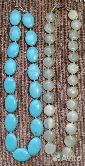 Браслеты и бусы из камней и прессовки новые