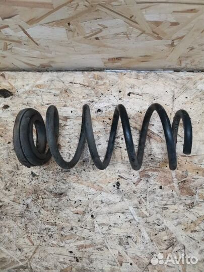 Пружина подвески задняя Chevrolet Lacetti хэтчбэк