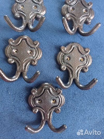 Крючки металлические