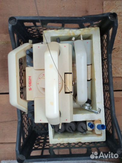 Вязальная машинка Нева 5