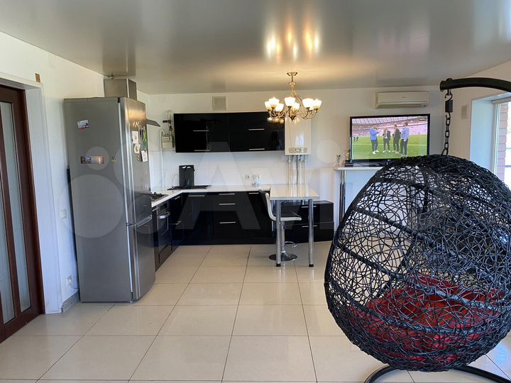 Дом 144 м² на участке 15 сот.