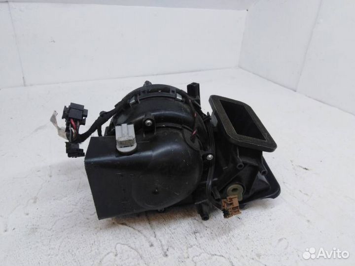 Моторчик печки Мерседес