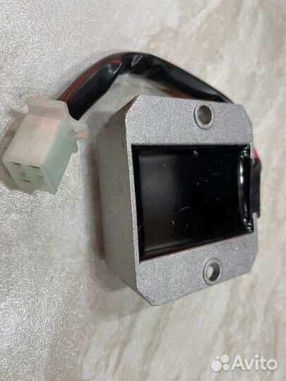 Стабилизатор зарядного тока в лодочный мотор 14в