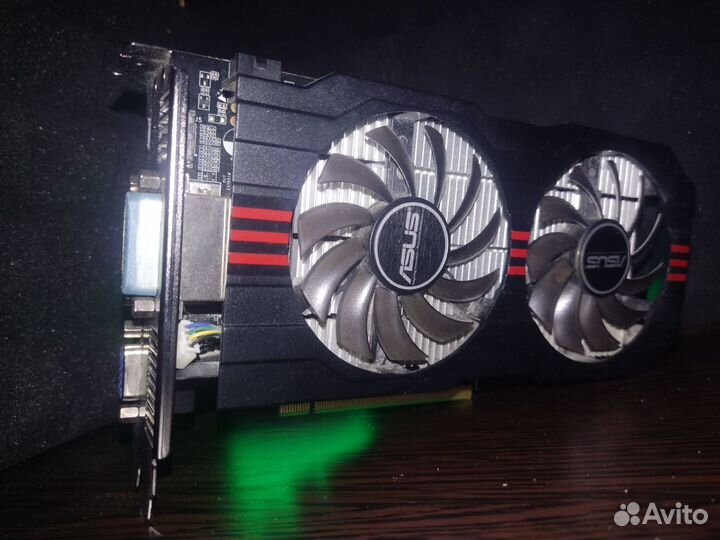 Видеокарта Rx 560 4gb, gtx 750 ti 2gb