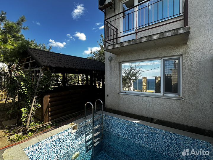 Баня с беседкой