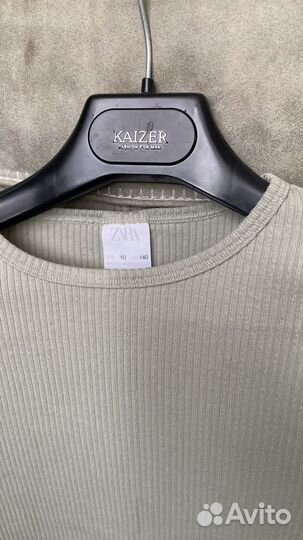 Кофта zara 140 для девочки зеленая