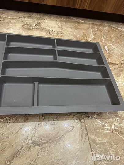 Лоток для столовых приборов серый 800