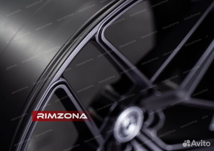 Кованые диски R22 на Audi Q5