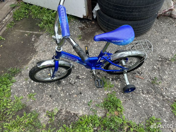Велосипед детский четырехколесный