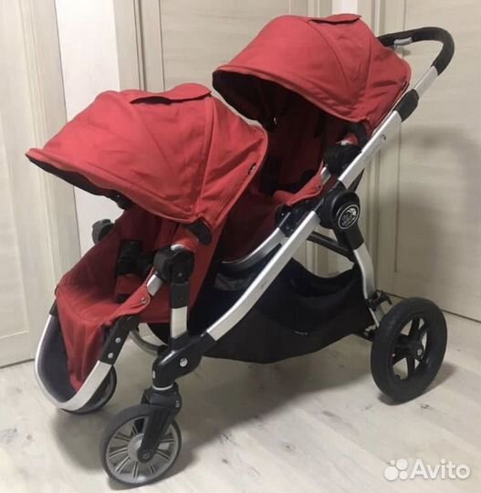 Коляска для двойни или погодок