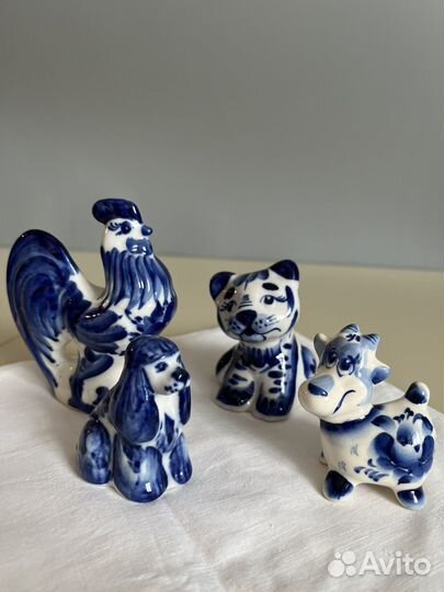 Фигурки животных гжель