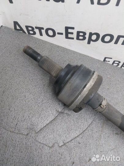 Полуось привод задний левый Jeep Grand Cherokee