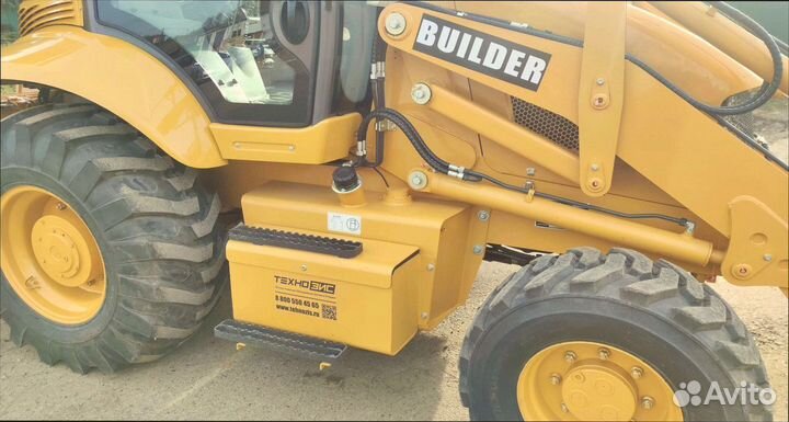 Экскаватор-погрузчик Builder BL388, 2023