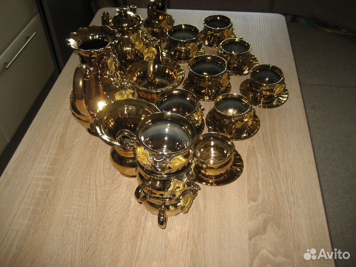 Сервиз Золотая роза