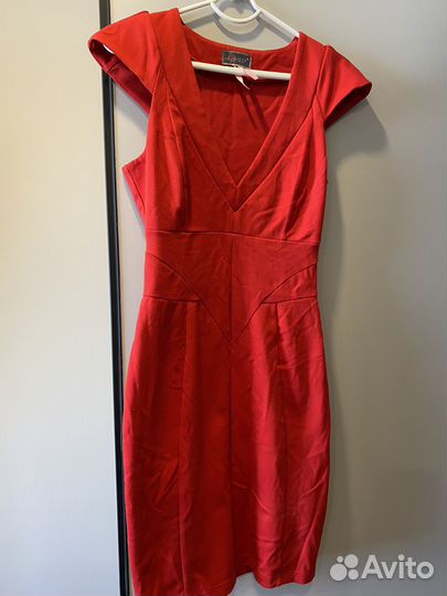Платье. Размер S