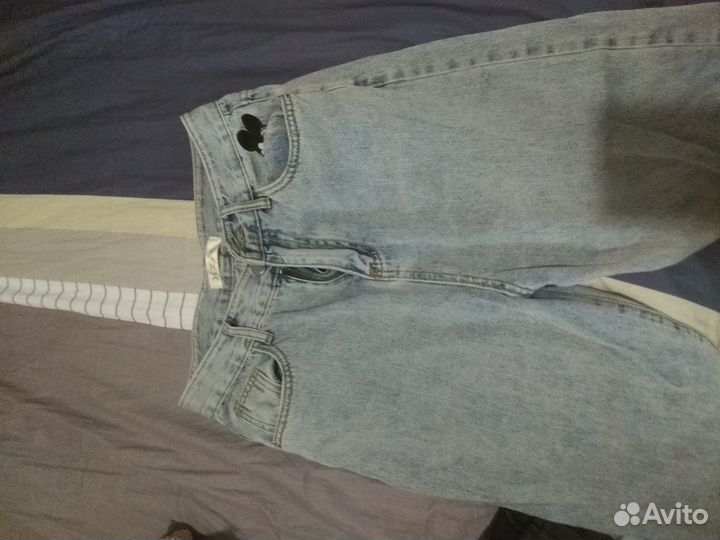 Джинсы