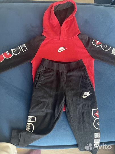 Спортивный костюм Nike детский