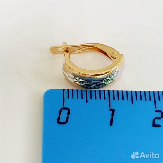 Золотые серьги