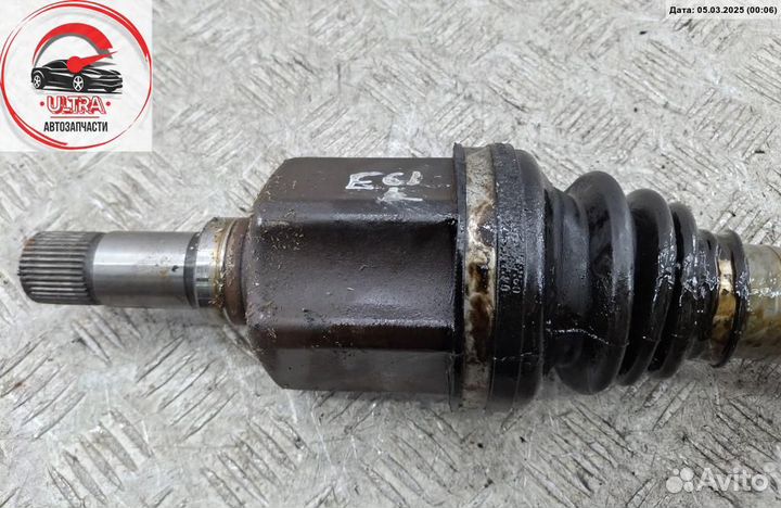 Полуось передняя левая б/у Citroen C5 (2001-2008) 9638753280