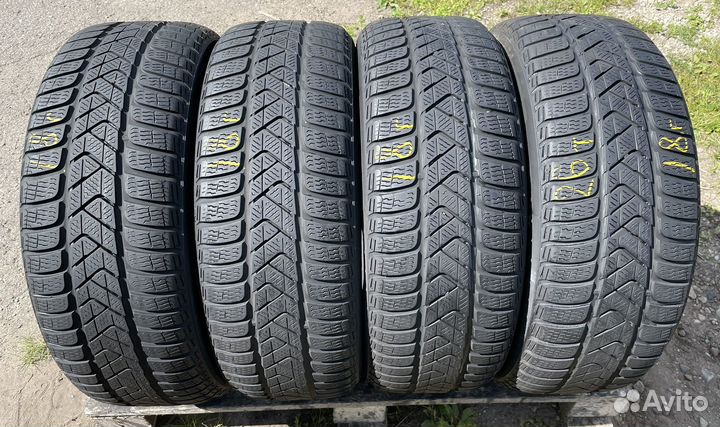 Pirelli Winter Sottozero 3 215/55 R17