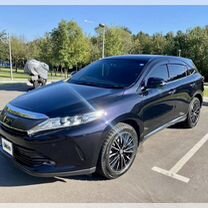 Toyota Harrier 2.0 CVT, 2019, 48 600 км, с пробегом, цена 3 010 000 руб.