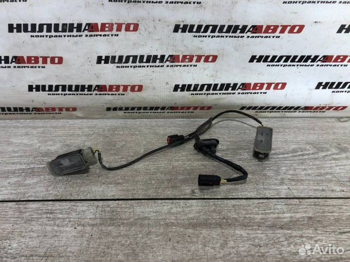 Фонарь подсветки номера Ford Focus 2 хэтчбек 1.6