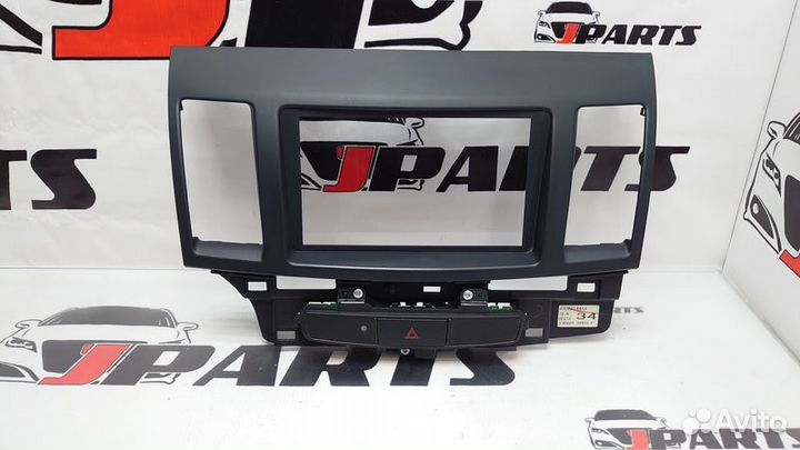 Рамка магнитолы Mitsubishi Lancer 10