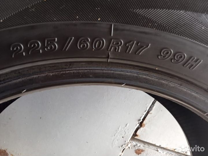 Yokohama Geolandar SUV G055 225/60 R17