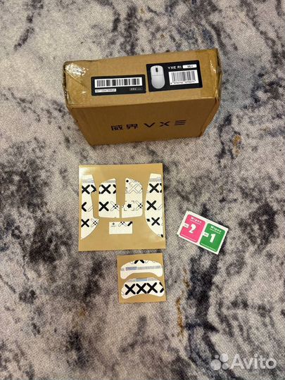 Наклейки/грипсы для vxe r1se+