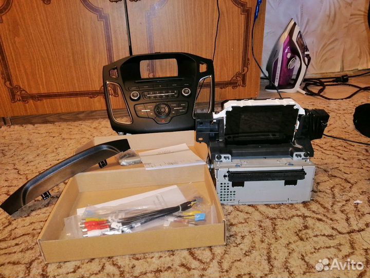 Автомобильная мультимедийная система S90 на Ford F