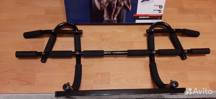 Турник в дверной проём 