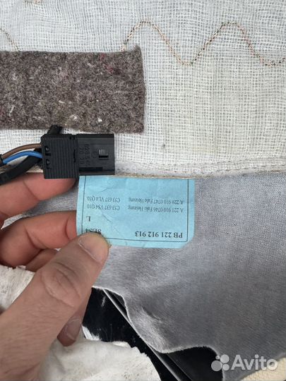 W221 обшивка сиденья (водительского)