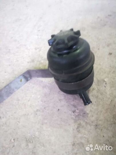 Бачок гур Лада Приора, Шевроле Нива