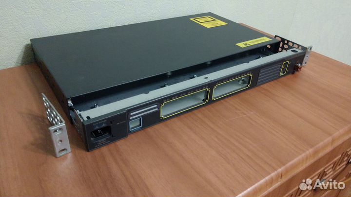 Cisco ME-3400 Корпус в полном комплекте