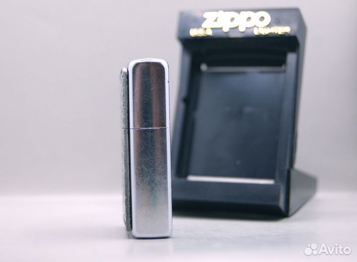 Zippo Marlboro Storming Scroll 2003 год