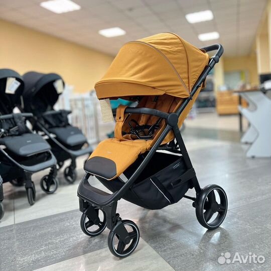 Прогулочная коляска Carrello Bravo 2023