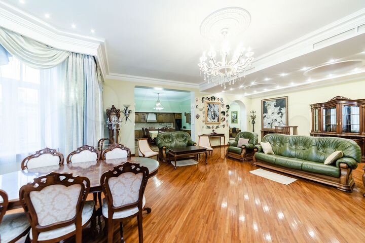 5-к. квартира, 250 м², 4/5 эт.