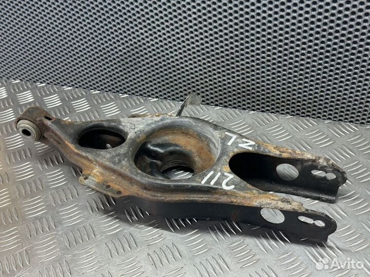 Рычаг подвески нижний Mercedes-Benz W211