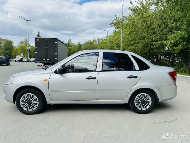 LADA Granta 1.6 МТ, 2012, 150 000 км