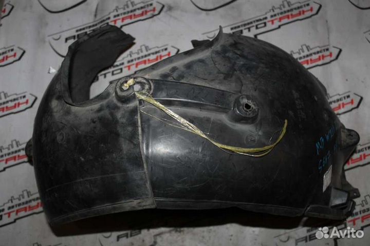 Подкрылок mercedes E-class S211 W211 передний прав