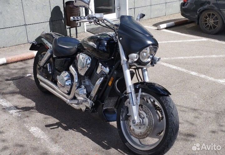 Обтекатель фары Honda VTX 1300 1800