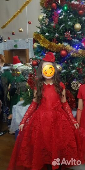 Нарядное платье