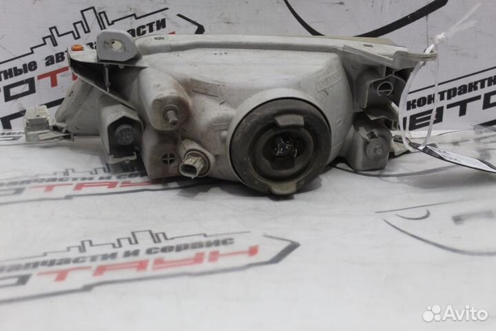 Фара toyota corona premio AT210 AT211 CT210 CT211 CT215 CT216 ST210 ST215 20394 галоген правая 2 мод