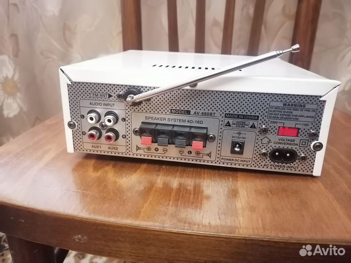 Новый блютус усилитель (2х100вт.) Sunbuck av-660bt