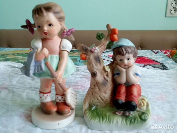 Фарфоровые статуэтки, дети