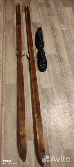 Лыжи беговые длиной 2 м с ботинками 41 р