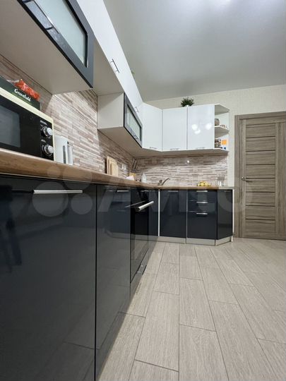 2-к. квартира, 46 м², 5/17 эт.