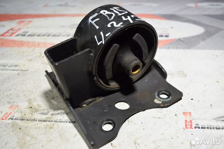 Подушка кпп лево c Nissan Wingroad WFY11 QG15DE