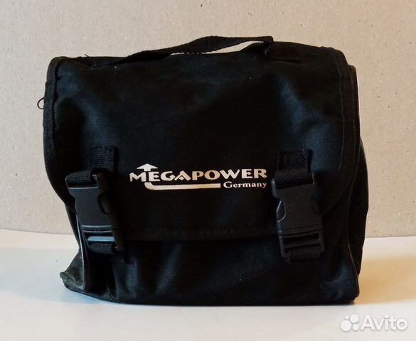 Электронасос для автомобиля и буксировочный крюк